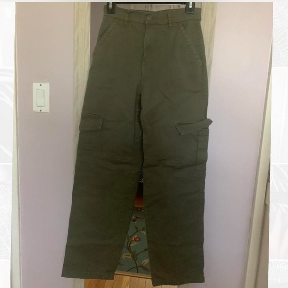 Garage Pants - Garage brand cargo pants: XS in army green